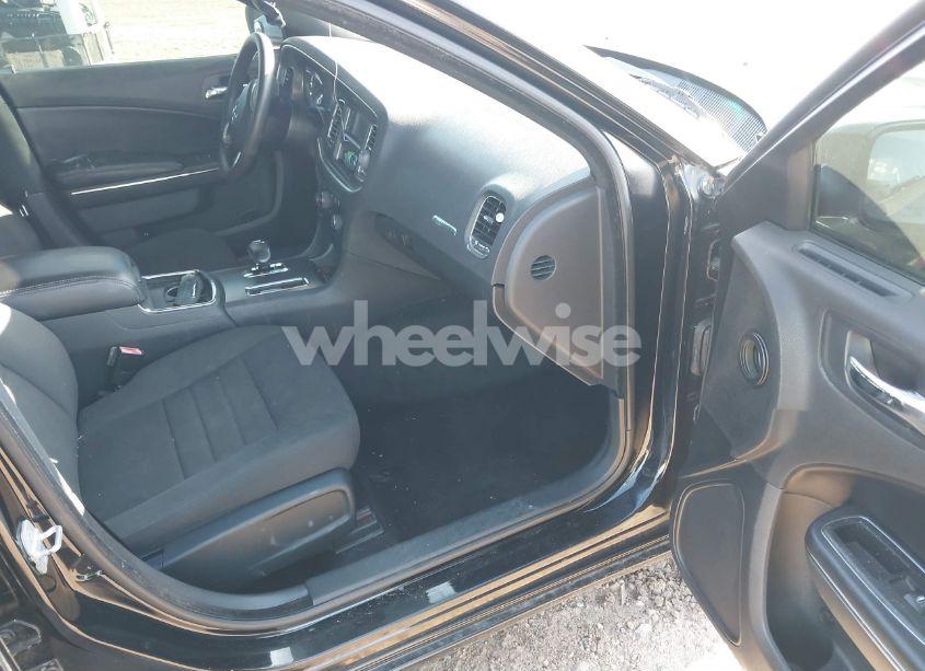 Photo 5 of 2012 Dodge Charger SE (VIN 2C3CDXBG7CH300367)