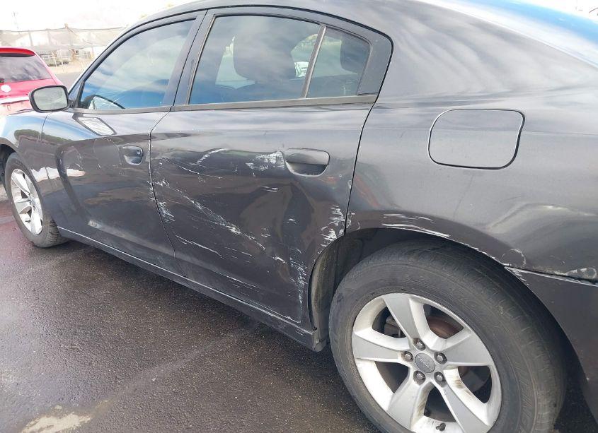 Photo 6 of 2013 Dodge Charger SE (VIN 2C3CDXBG7DH596850)