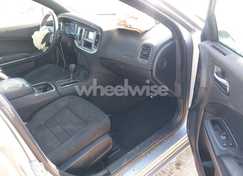 Photo 5 of 2013 Dodge Charger SE (VIN 2C3CDXBG7DH609659)