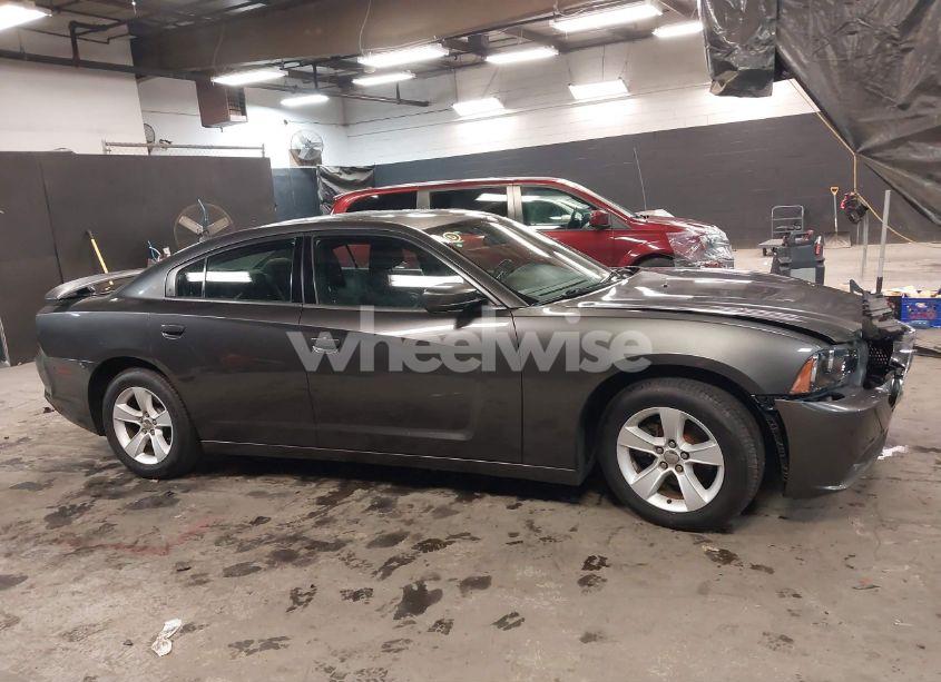 Photo 13 of 2013 Dodge Charger SE (VIN 2C3CDXBG7DH623853)