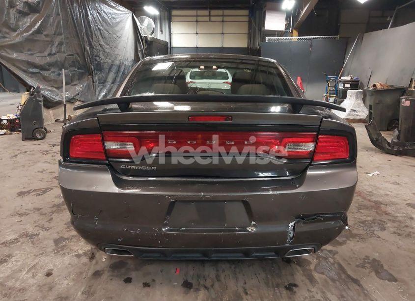Photo 16 of 2013 Dodge Charger SE (VIN 2C3CDXBG7DH623853)