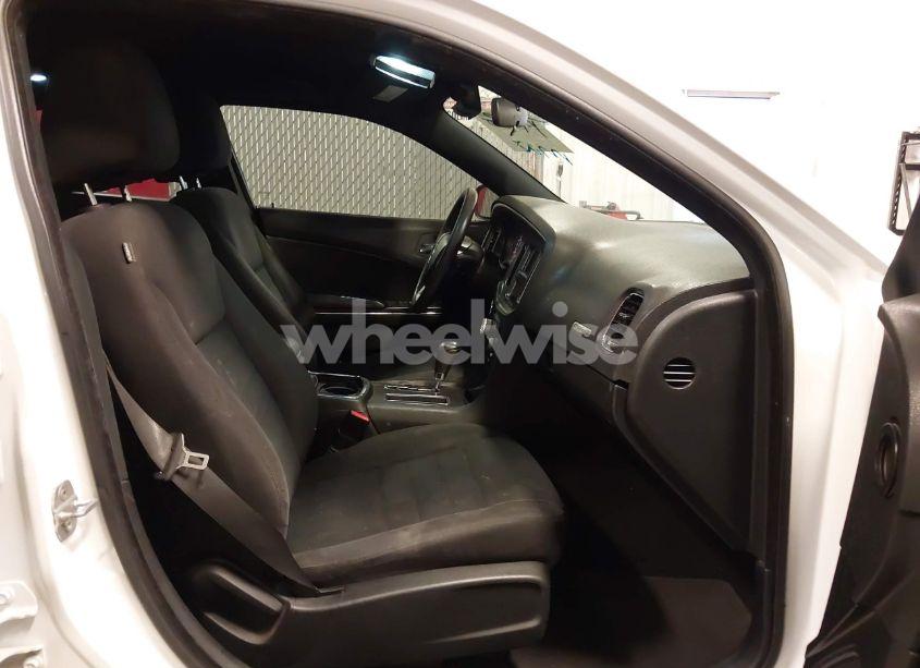 Photo 5 of 2013 Dodge Charger SE (VIN 2C3CDXBG7DH625408)