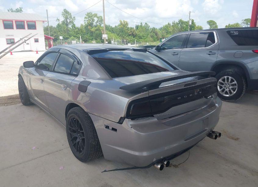 Photo 3 of 2013 Dodge Charger SE (VIN 2C3CDXBG7DH638448)