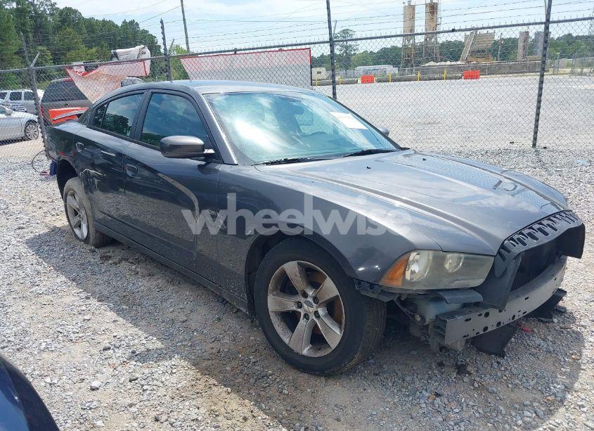 2014 Dodge Charger SE (VIN 2C3CDXBG7EH107879) main photo
