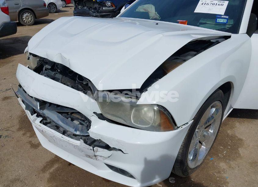 Photo 6 of 2014 Dodge Charger SE (VIN 2C3CDXBG7EH130112)