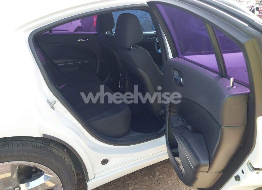 Photo 8 of 2014 Dodge Charger SE (VIN 2C3CDXBG7EH130112)