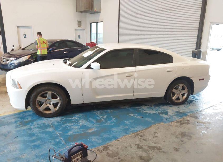 Photo 14 of 2014 Dodge Charger SE (VIN 2C3CDXBG7EH130885)