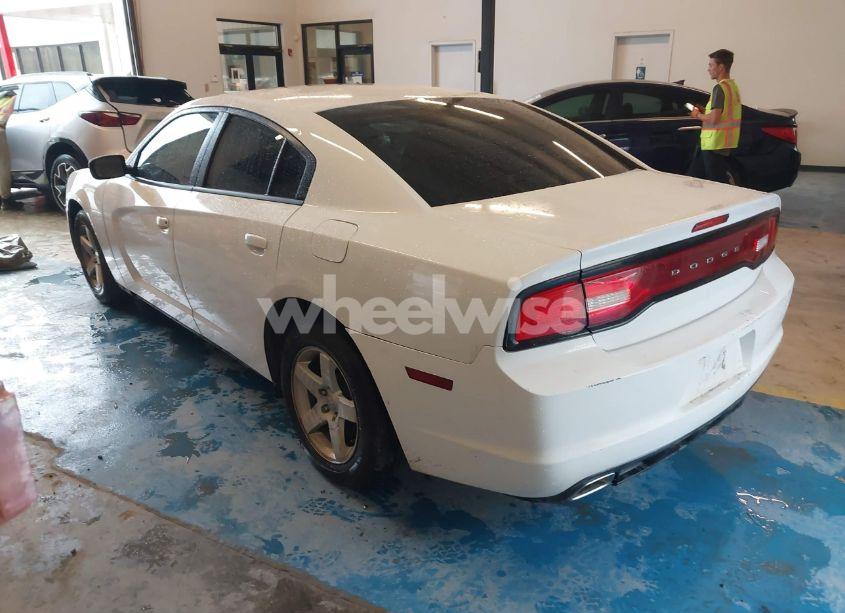 Photo 3 of 2014 Dodge Charger SE (VIN 2C3CDXBG7EH130885)