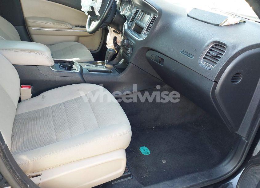 Photo 5 of 2014 Dodge Charger SE (VIN 2C3CDXBG7EH146813)