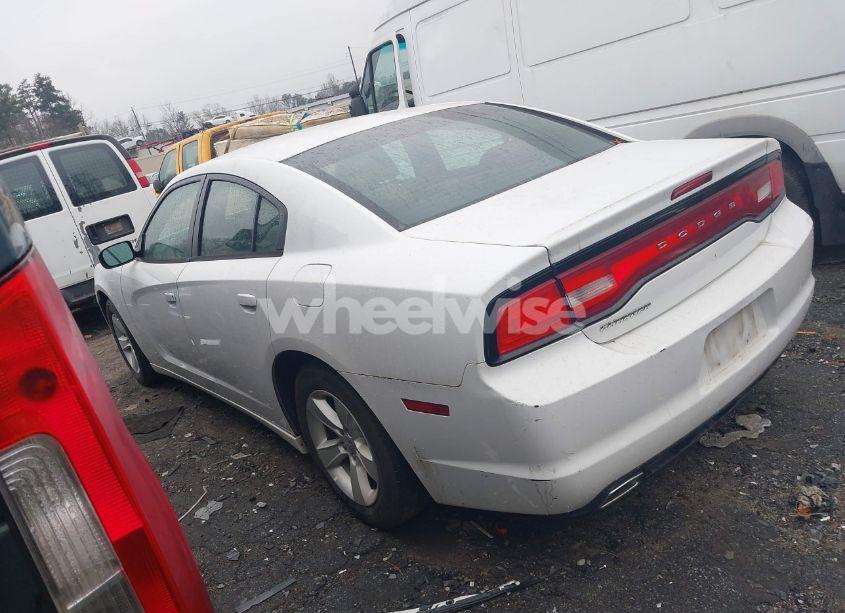 Photo 3 of 2014 Dodge Charger SE (VIN 2C3CDXBG7EH283556)