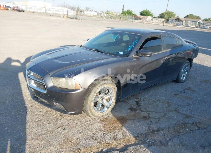 Photo 2 of 2014 Dodge Charger SE (VIN 2C3CDXBG7EH286215)