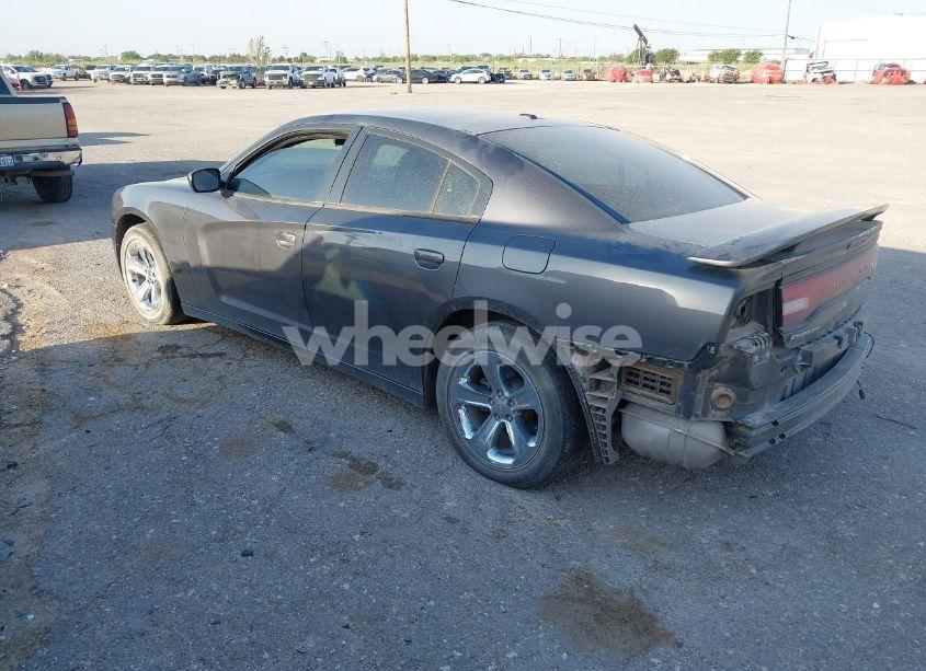 Photo 3 of 2014 Dodge Charger SE (VIN 2C3CDXBG7EH286215)