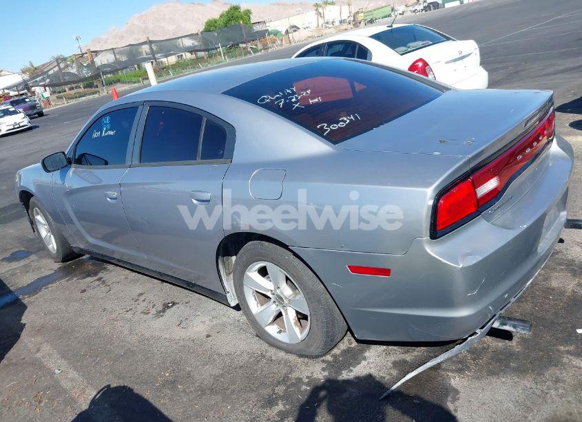 Photo 3 of 2014 Dodge Charger SE (VIN 2C3CDXBG7EH300341)