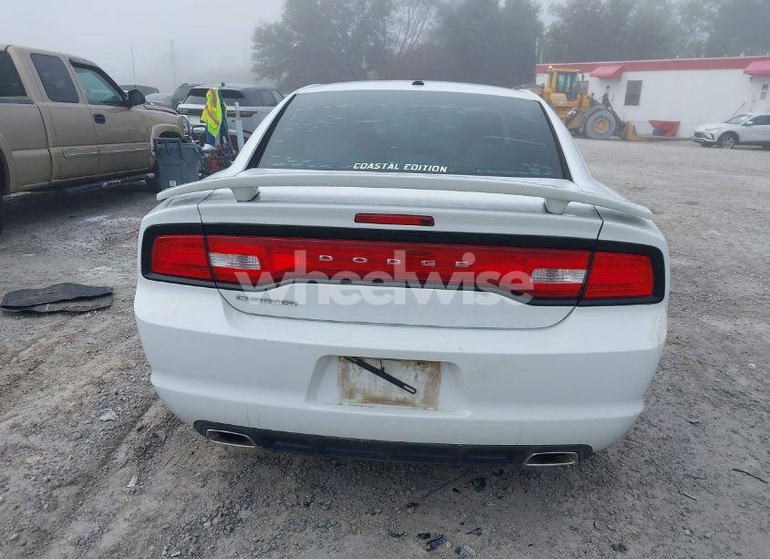 Photo 16 of 2014 Dodge Charger SE (VIN 2C3CDXBG7EH360281)