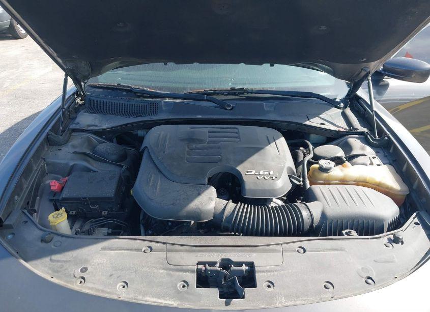 Photo 10 of 2015 Dodge Charger SE (VIN 2C3CDXBG7FH751996)