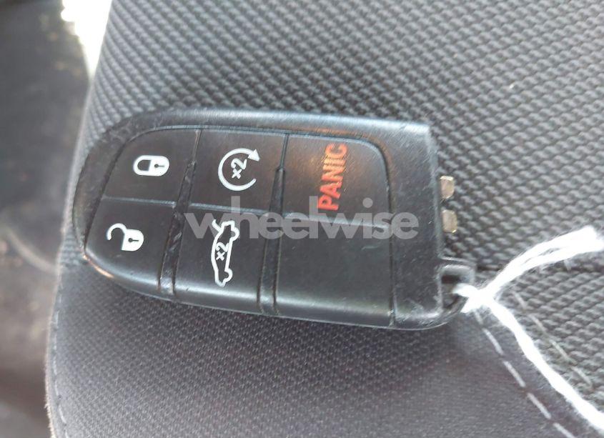 Photo 11 of 2015 Dodge Charger SE (VIN 2C3CDXBG7FH753845)