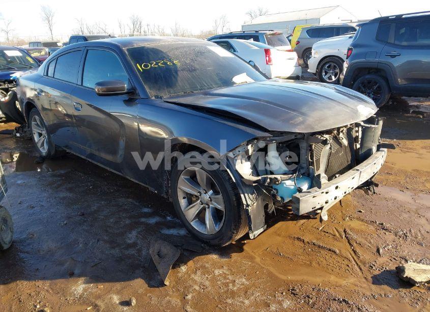 2015 Dodge Charger SE (VIN 2C3CDXBG7FH928496) main photo