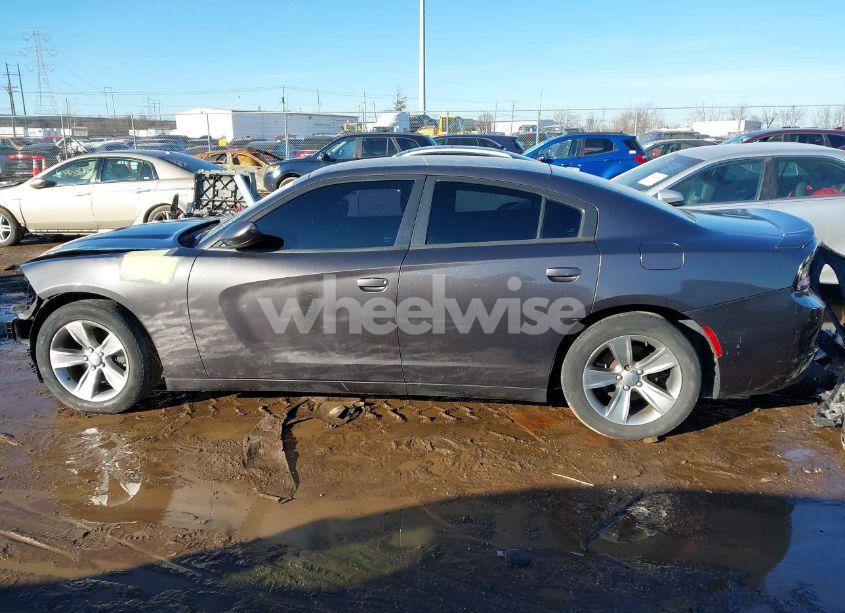 Photo 15 of 2015 Dodge Charger SE (VIN 2C3CDXBG7FH928496)
