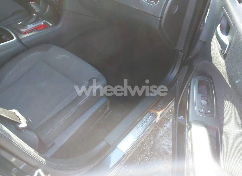 Photo 5 of 2015 Dodge Charger SE (VIN 2C3CDXBG7FH928496)