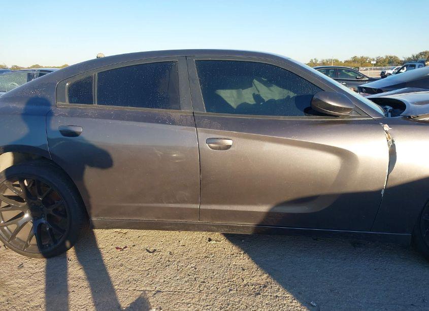 Photo 14 of 2016 Dodge Charger SE (VIN 2C3CDXBG7GH327817)