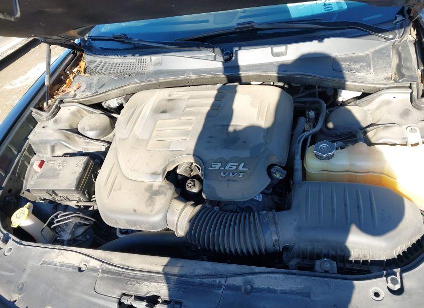 Photo 10 of 2018 Dodge Charger SXT RWD (VIN 2C3CDXBG7JH196654)