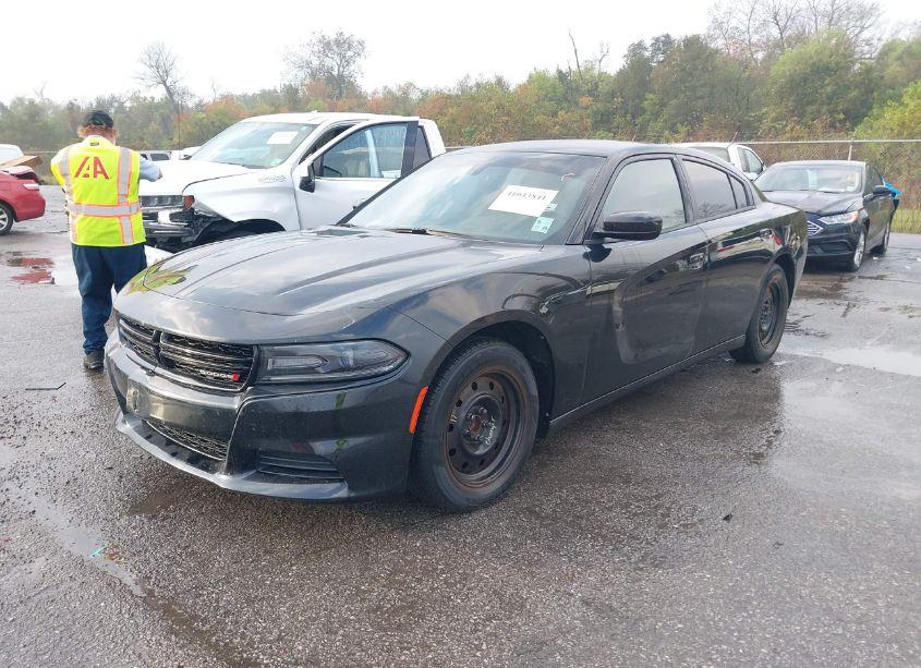 Photo 2 of 2018 Dodge Charger SXT RWD (VIN 2C3CDXBG7JH318784)