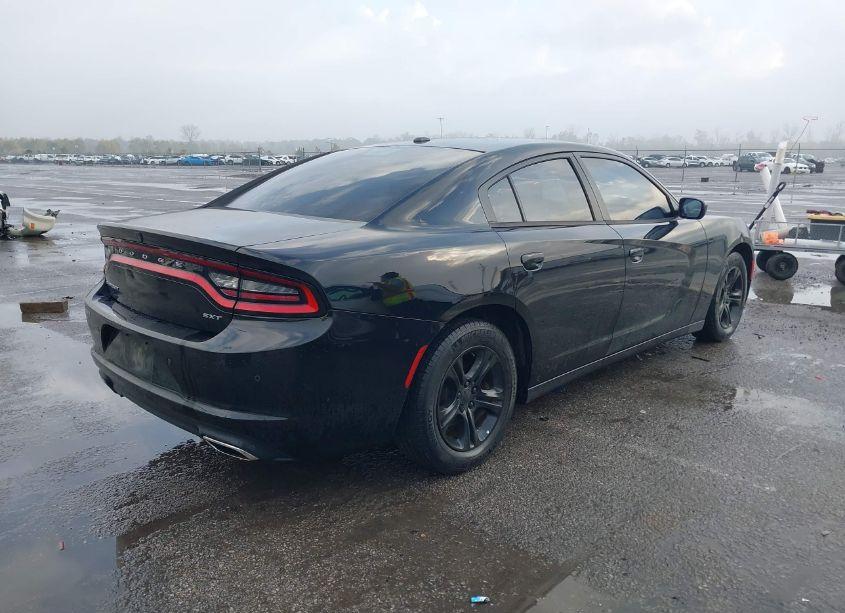 Photo 4 of 2018 Dodge Charger SXT RWD (VIN 2C3CDXBG7JH318784)