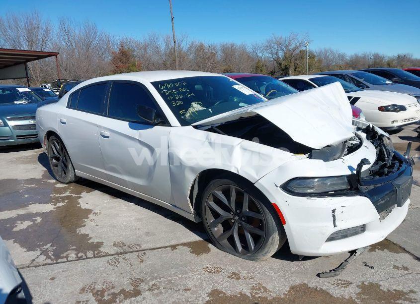 Photo 13 of 2019 Dodge Charger SXT RWD (VIN 2C3CDXBG7KH505055)