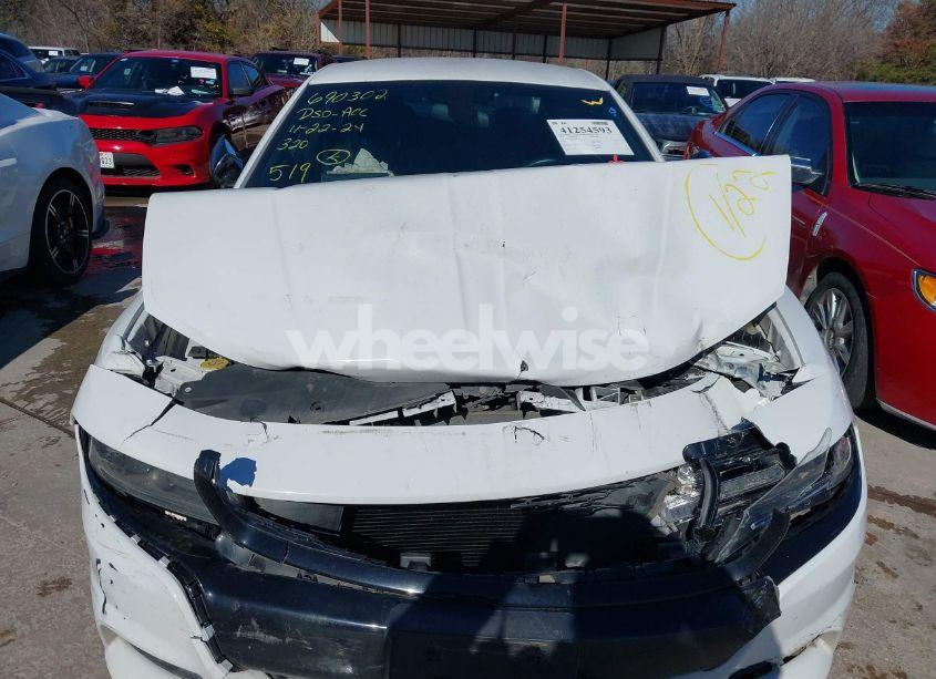 Photo 6 of 2019 Dodge Charger SXT RWD (VIN 2C3CDXBG7KH505055)