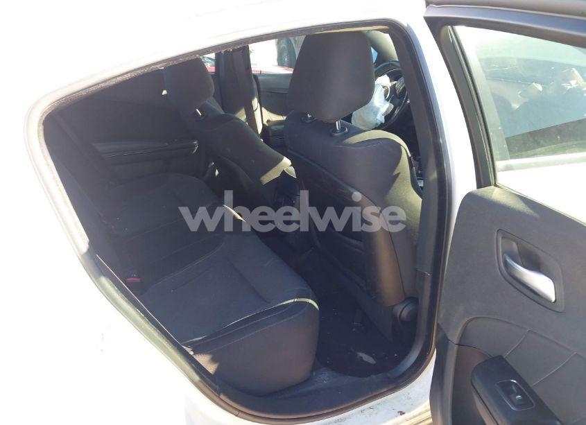 Photo 8 of 2019 Dodge Charger SXT RWD (VIN 2C3CDXBG7KH505055)