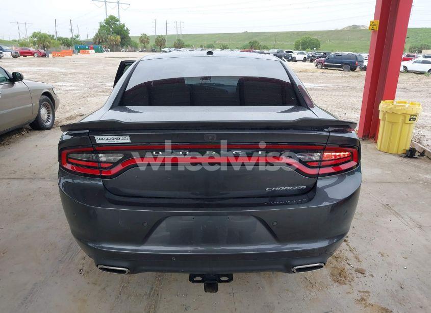 Photo 16 of 2019 Dodge Charger SXT RWD (VIN 2C3CDXBG7KH580158)