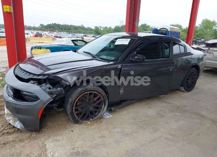Photo 6 of 2019 Dodge Charger SXT RWD (VIN 2C3CDXBG7KH580158)