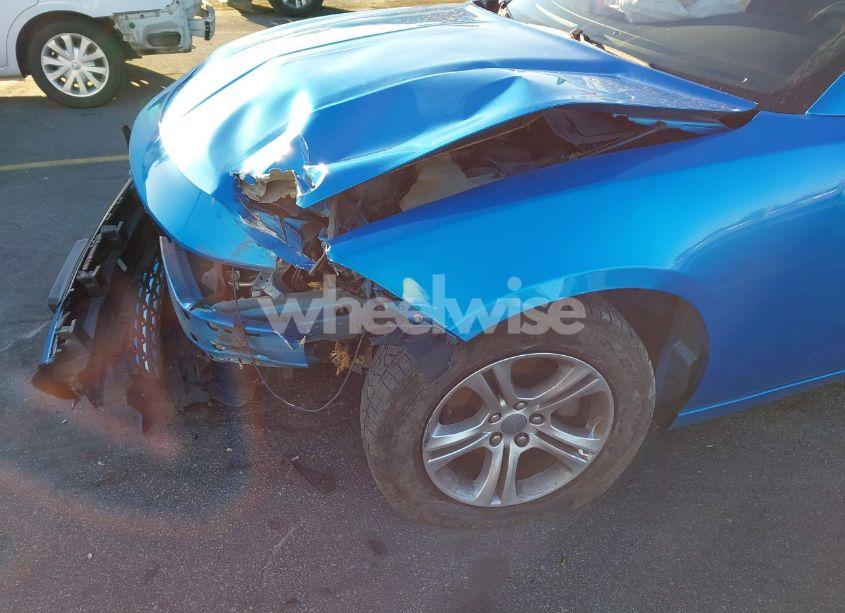 Photo 18 of 2019 Dodge Charger SXT RWD (VIN 2C3CDXBG7KH656929)