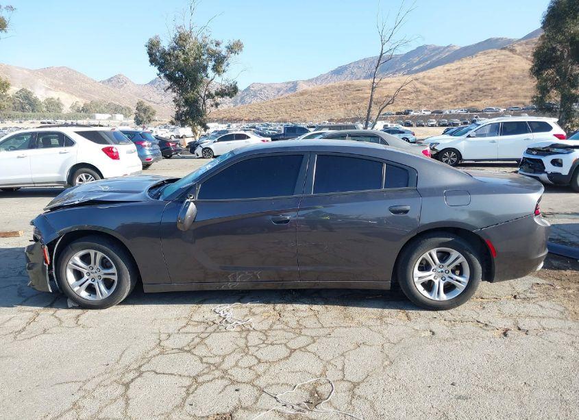 Photo 14 of 2019 Dodge Charger SXT RWD (VIN 2C3CDXBG7KH658289)