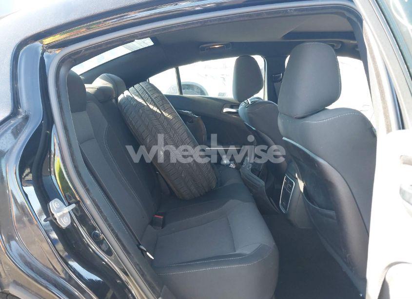 Photo 8 of 2019 Dodge Charger SXT RWD (VIN 2C3CDXBG7KH702615)