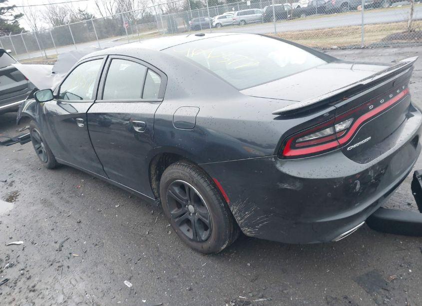 Photo 3 of 2019 Dodge Charger SXT RWD (VIN 2C3CDXBG7KH710052)
