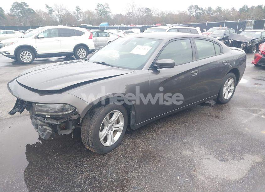 Photo 2 of 2019 Dodge Charger SXT RWD (VIN 2C3CDXBG7KH711539)
