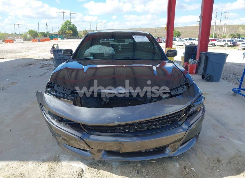 Photo 13 of 2019 Dodge Charger SXT RWD (VIN 2C3CDXBG7KH711766)