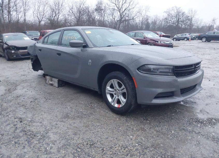 2019 Dodge Charger SXT RWD (VIN 2C3CDXBG7KH720953) main photo