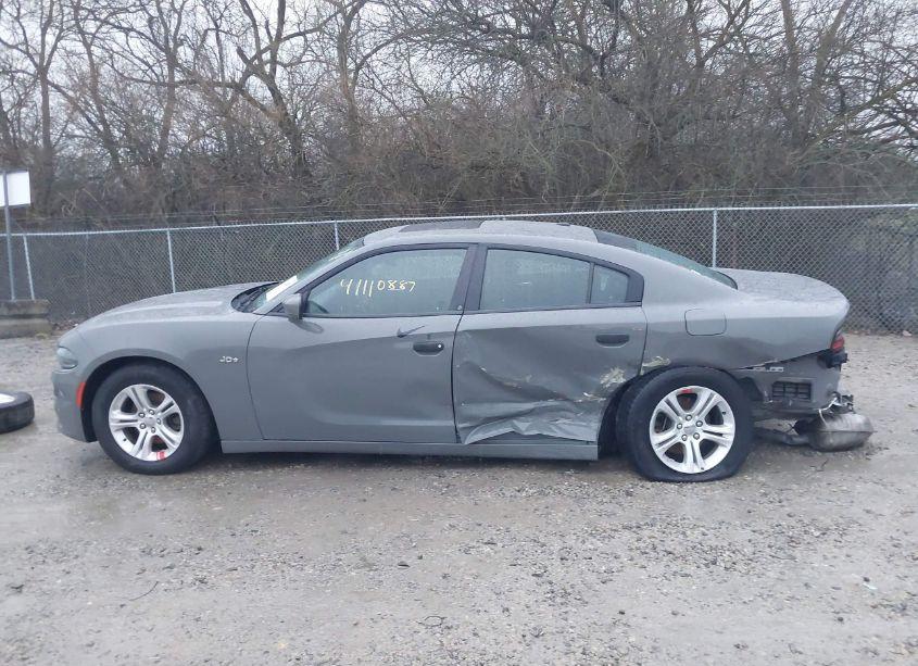 Photo 15 of 2019 Dodge Charger SXT RWD (VIN 2C3CDXBG7KH720953)