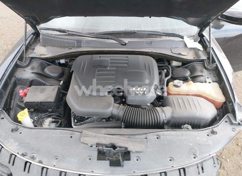 Photo 10 of 2019 Dodge Charger SXT RWD (VIN 2C3CDXBG7KH732763)