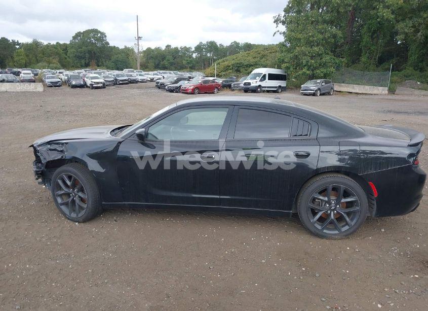 Photo 14 of 2019 Dodge Charger SXT RWD (VIN 2C3CDXBG7KH732763)