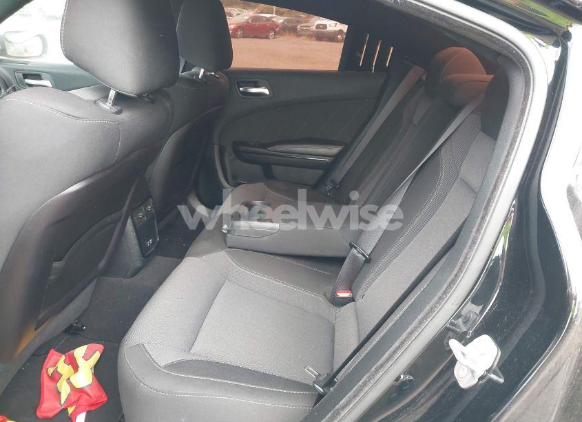 Photo 8 of 2019 Dodge Charger SXT RWD (VIN 2C3CDXBG7KH732763)