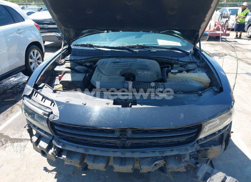 Photo 10 of 2019 Dodge Charger SXT RWD (VIN 2C3CDXBG7KH755010)