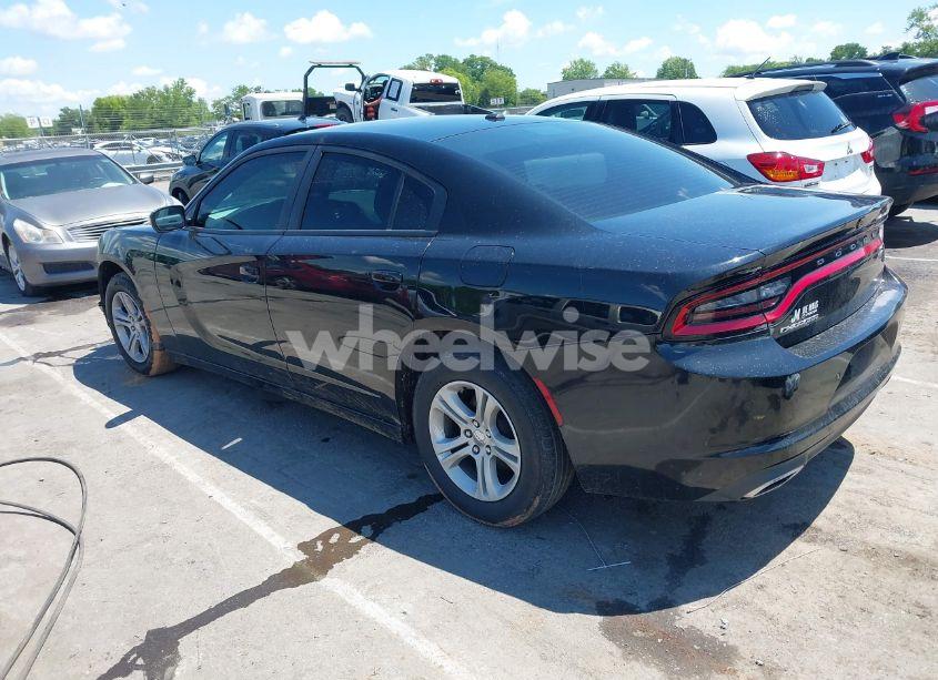 Photo 3 of 2019 Dodge Charger SXT RWD (VIN 2C3CDXBG7KH755010)