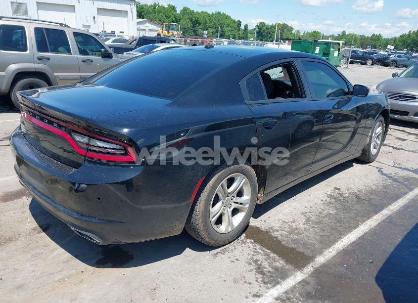 Photo 4 of 2019 Dodge Charger SXT RWD (VIN 2C3CDXBG7KH755010)