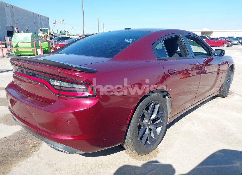 Photo 4 of 2020 Dodge Charger SXT RWD (VIN 2C3CDXBG7LH101495)