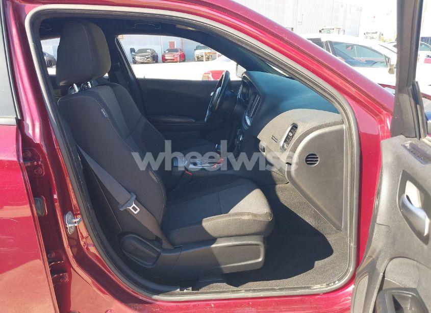 Photo 5 of 2020 Dodge Charger SXT RWD (VIN 2C3CDXBG7LH101495)