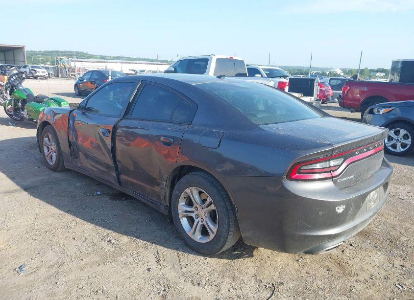 Photo 3 of 2020 Dodge Charger SXT RWD (VIN 2C3CDXBG7LH139924)