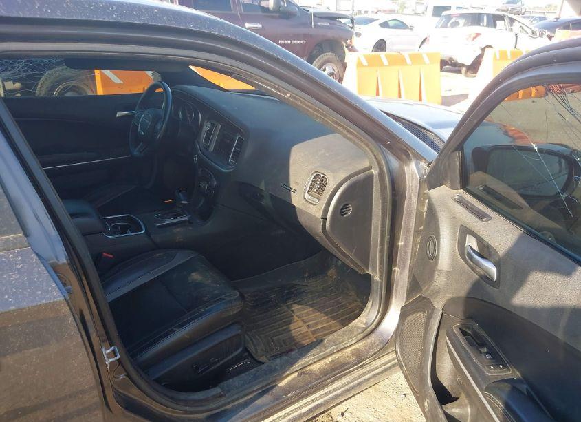 Photo 5 of 2020 Dodge Charger SXT RWD (VIN 2C3CDXBG7LH139924)